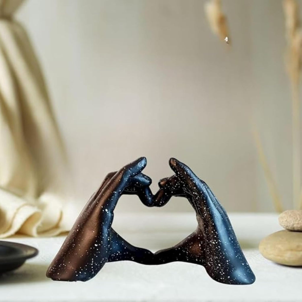 Heart Shaped Love Hand Home Decor Showpiece Elegant Resin Sculpture for Living Room Home & Office (BlacK)